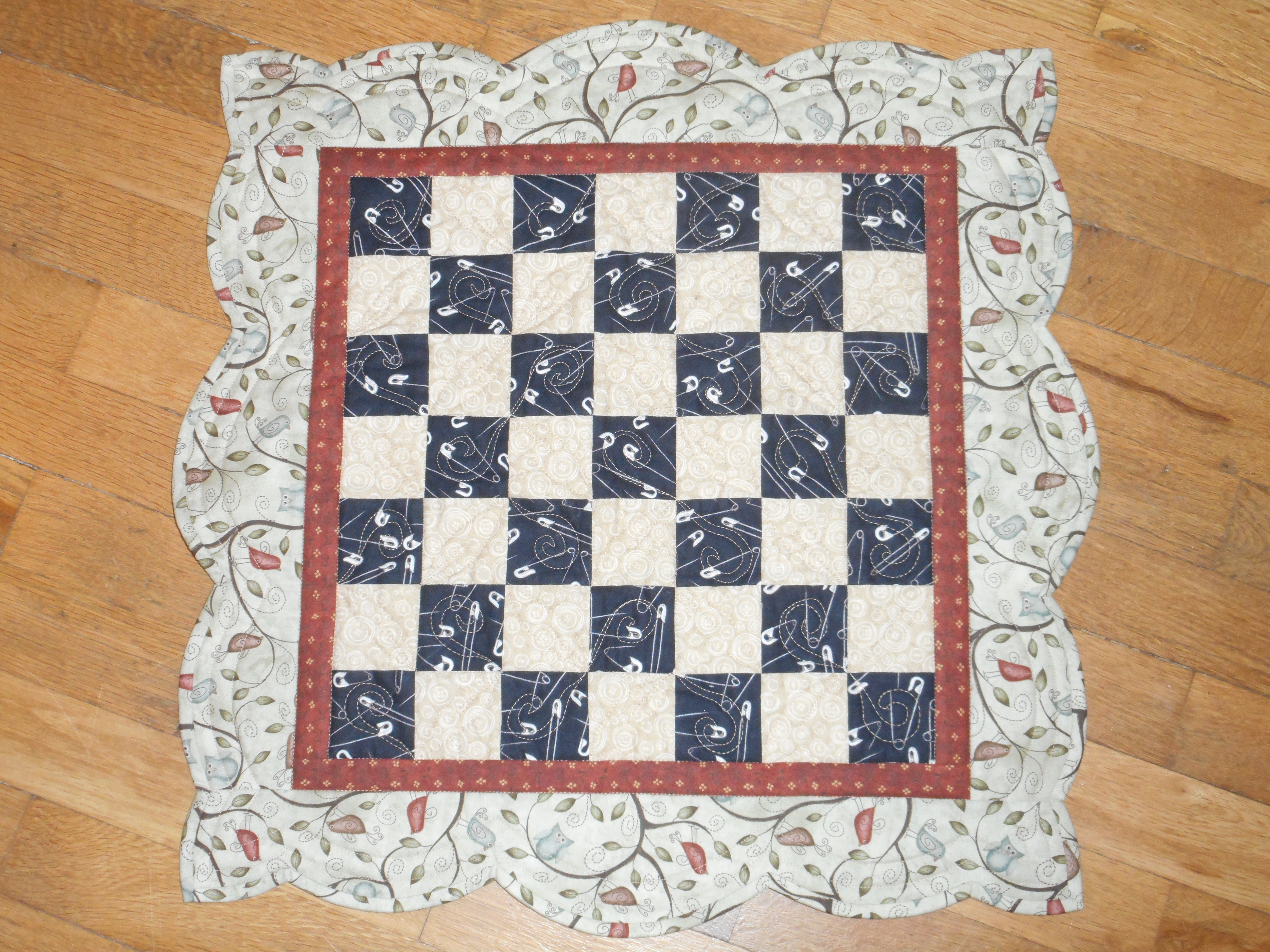 checkerboard-table-topper-finished